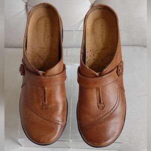 Narrow Shoes Mules 8.5 Leather Brown Hush Puppies